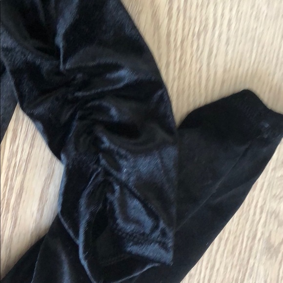 Dynamite - Naomi Velvet Leggings in Black - Picture 3 of 3